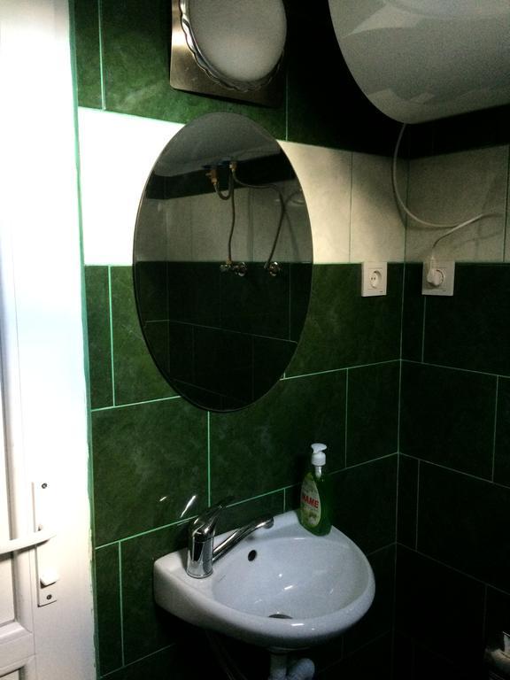Sana Guest House Mestia Bagian luar foto